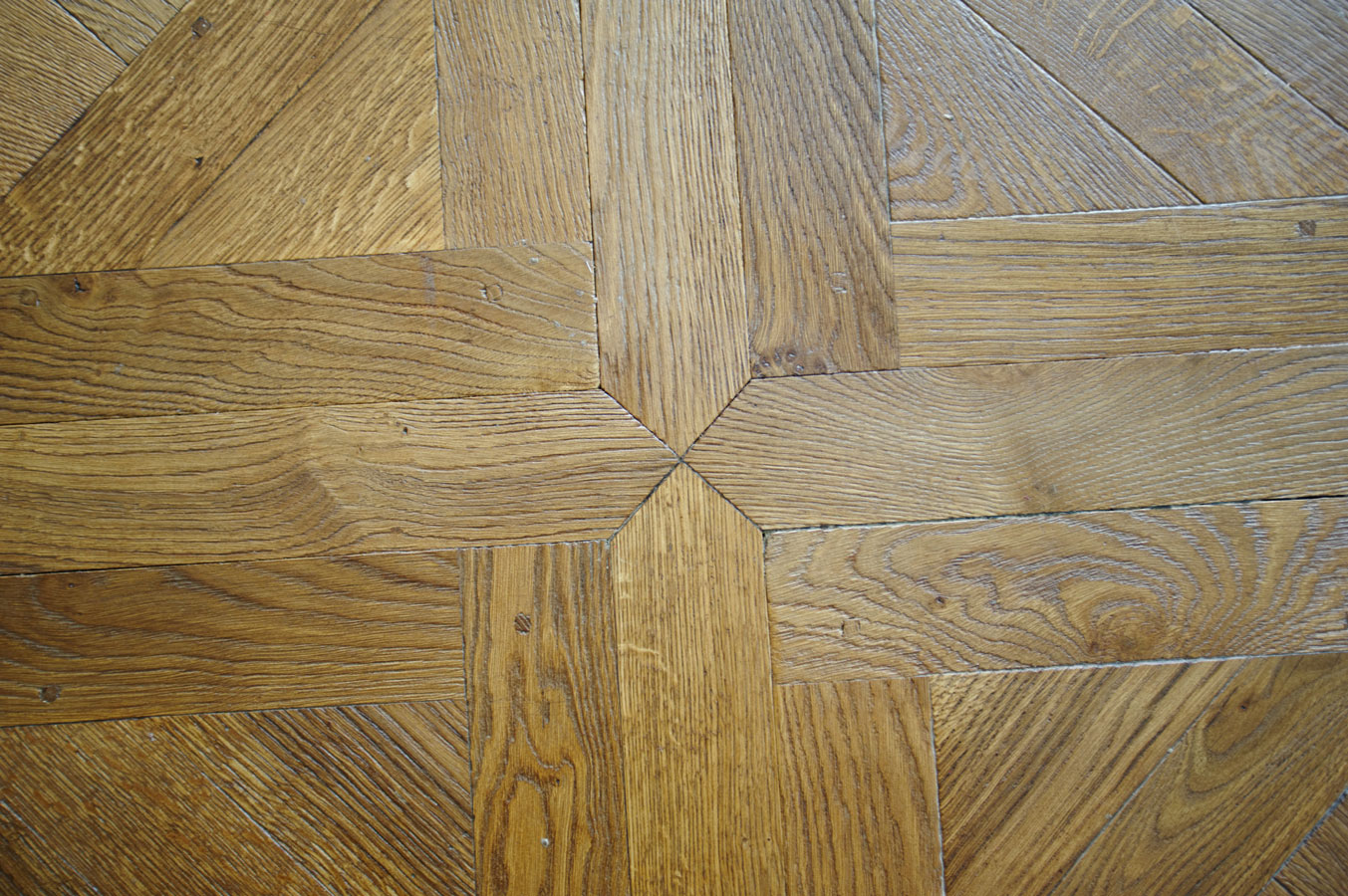 Aspect of old parquet flooring