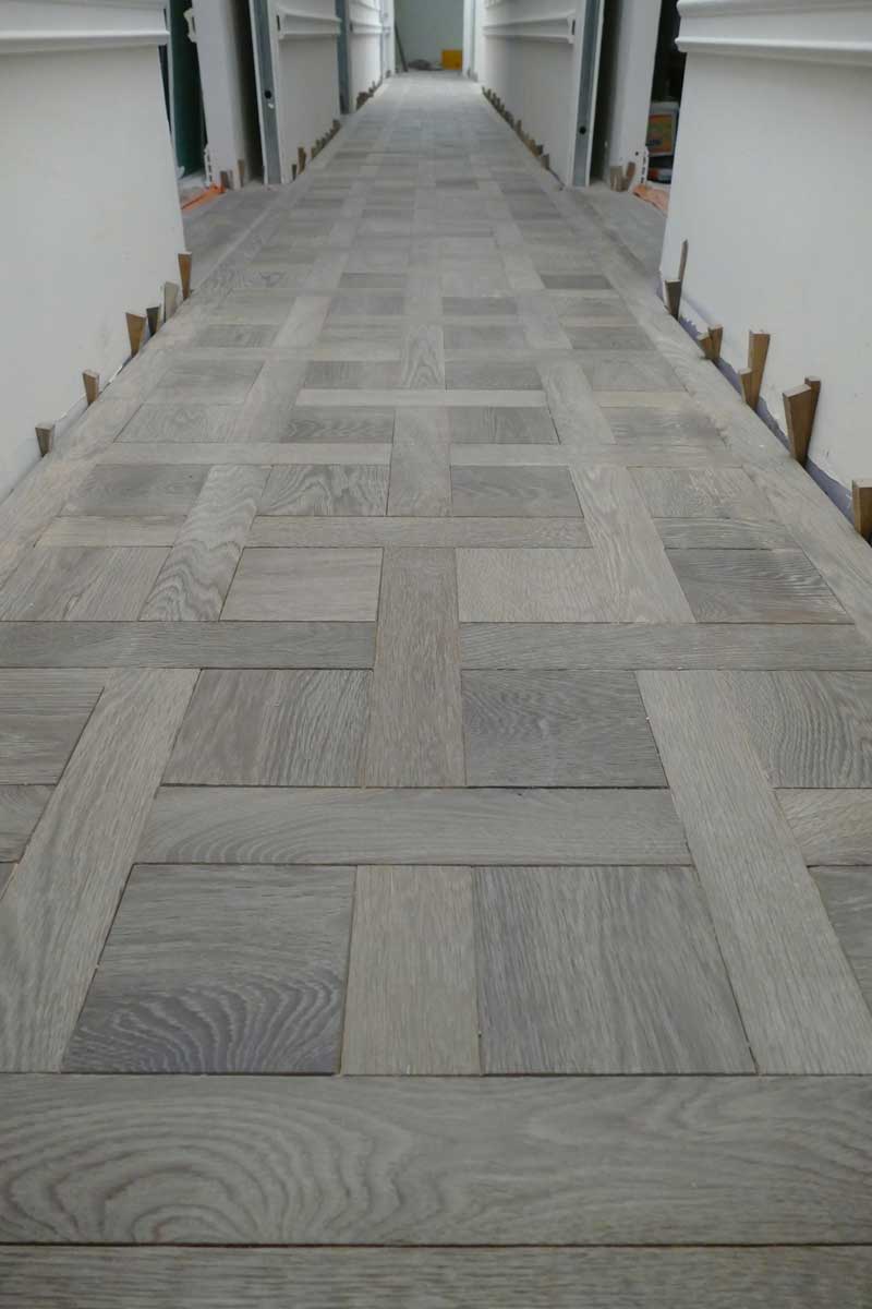 Corridor with parquet floor Chantilly