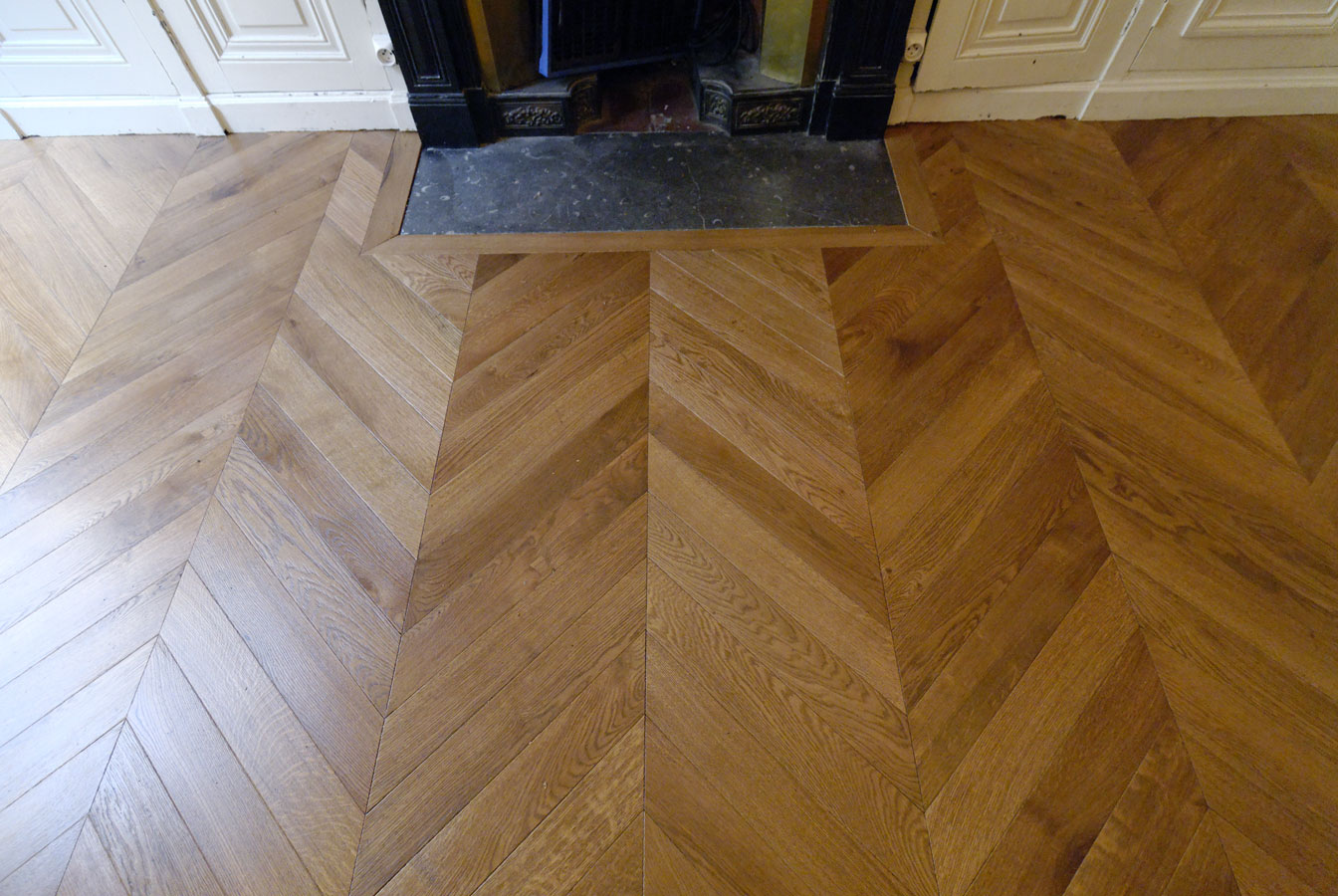 Finition patine vieillie pour ce parquet Point de Hongrie