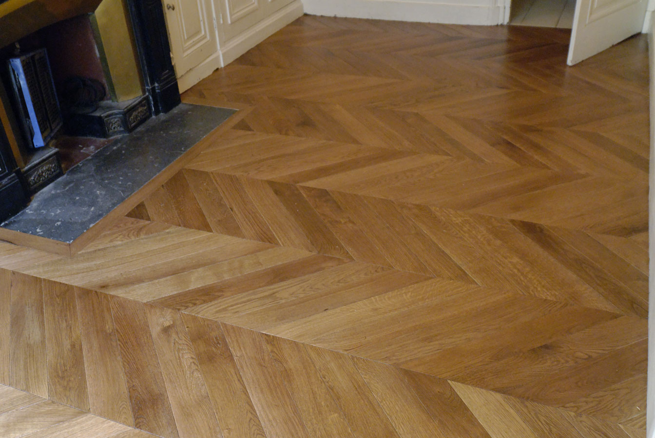 Chevron parquet floor thickness 14 mm