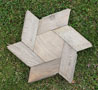 Detail mounting this hexagon parquet floor 